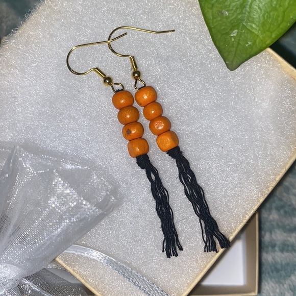 Orange Beaded Hand Crafted Macrame Tassel Fringe Earrings Wood Beaded Accents - Picture 4 of 8